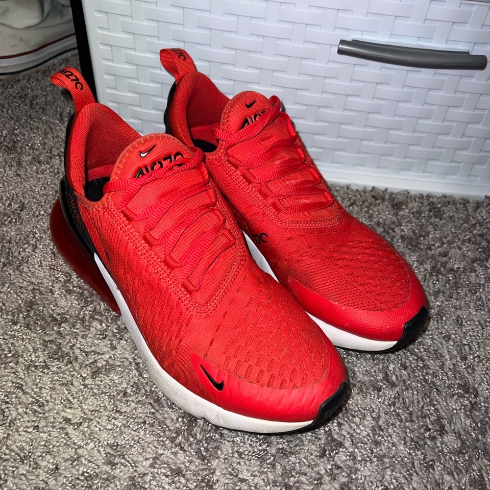 Nike Air Max 270